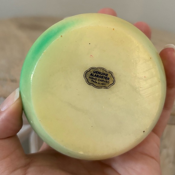 Vintage Italian Alabaster Trinket Box - Picture 6 of 6